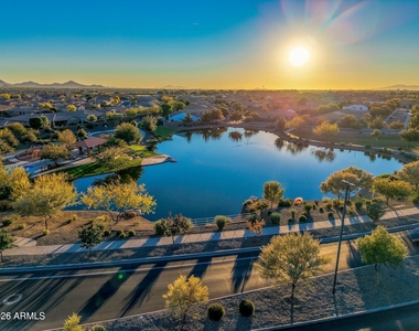 3781 E Chestnut Lane - Photo Thumbnail 42