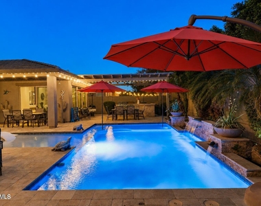 3781 E Chestnut Lane - Photo Thumbnail 10