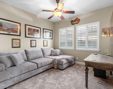 3781 E Chestnut Lane - Photo Thumbnail 31