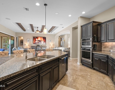 3781 E Chestnut Lane - Photo Thumbnail 28