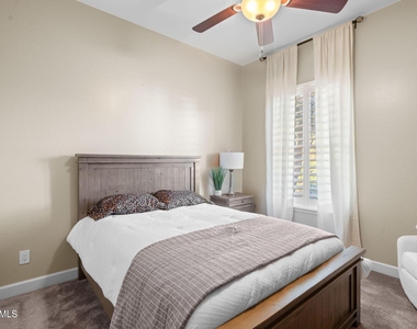 3781 E Chestnut Lane - Photo Thumbnail 35