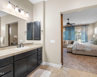3781 E Chestnut Lane - Photo Thumbnail 37