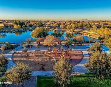 3781 E Chestnut Lane - Photo Thumbnail 45