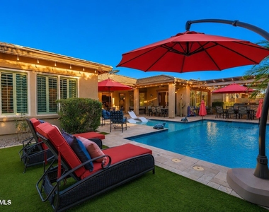 3781 E Chestnut Lane - Photo Thumbnail 6