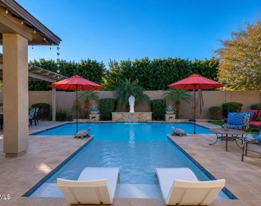 3781 E Chestnut Lane - Photo Thumbnail 5