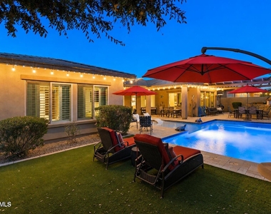 3781 E Chestnut Lane - Photo Thumbnail 4