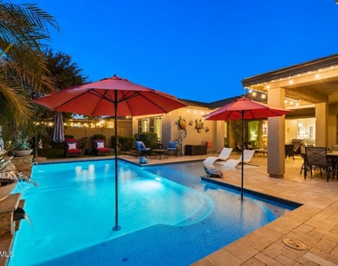 3781 E Chestnut Lane - Photo Thumbnail 2