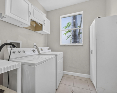 10671 Old Hammock Way - Photo Thumbnail 16