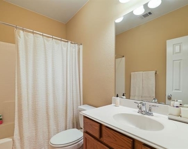 1213 Egret Court - Photo Thumbnail 22