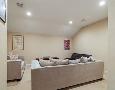 1213 Egret Court - Photo Thumbnail 27