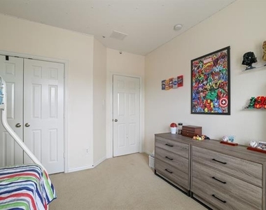 1213 Egret Court - Photo Thumbnail 20