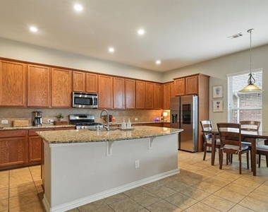 1213 Egret Court - Photo Thumbnail 30