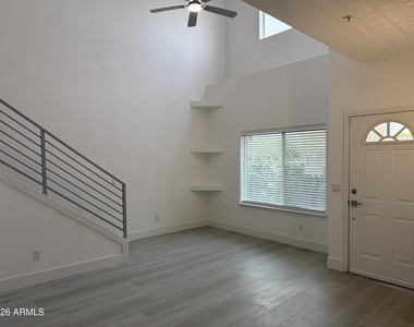 12820 N Mountainside Drive - Photo Thumbnail 5