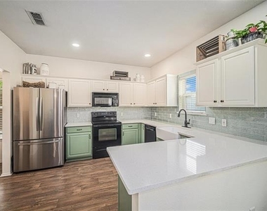 9600 Fox Hill Drive - Photo Thumbnail 10