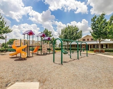 9600 Fox Hill Drive - Photo Thumbnail 31