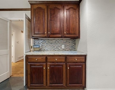 3881 Gaspar Drive - Photo Thumbnail 11