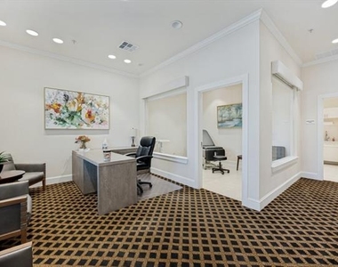 153 Enterprise Drive - Photo Thumbnail 2