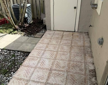 5232 Sw 122nd Terrace - Photo Thumbnail 34