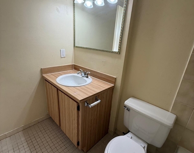 5232 Sw 122nd Terrace - Photo Thumbnail 22