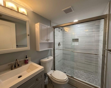 7340 Nw 1st Street - Photo Thumbnail 8