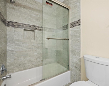 3666 Pinehurst Drive - Photo Thumbnail 14