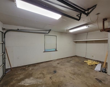 1000 Springdale Road - Photo Thumbnail 33