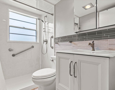 74 Mansfield B - Photo Thumbnail 14
