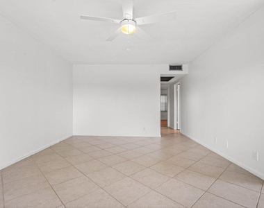 74 Mansfield B - Photo Thumbnail 6