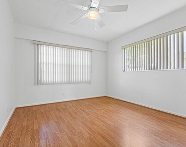 74 Mansfield B - Photo Thumbnail 18