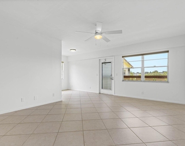 74 Mansfield B - Photo Thumbnail 9