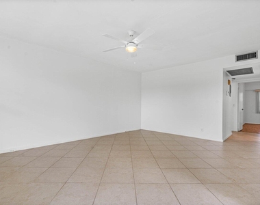 74 Mansfield B - Photo Thumbnail 7