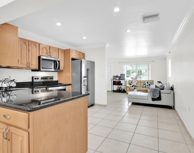 1869 Nw 46th Street - Photo Thumbnail 30