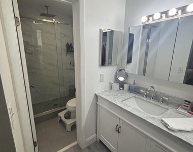 3751 Cocoplum Circle - Photo Thumbnail 18