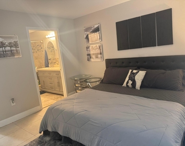2662 Nw 33rd Street - Photo Thumbnail 18