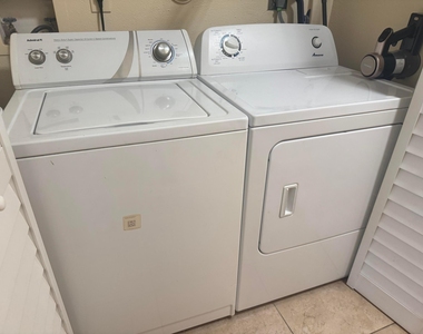 2662 Nw 33rd Street - Photo Thumbnail 14