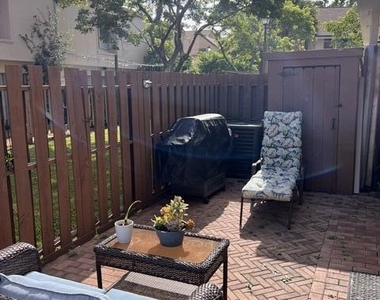 8249 Nw 9th Street - Photo Thumbnail 7