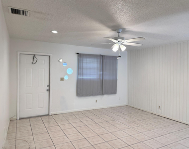 5650 Sw 26th Street - Photo Thumbnail 2