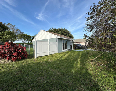 8395 Garden Gate Place - Photo Thumbnail 5