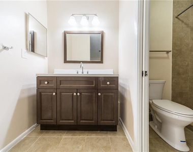 1343 Hampton Boulevard - Photo Thumbnail 13