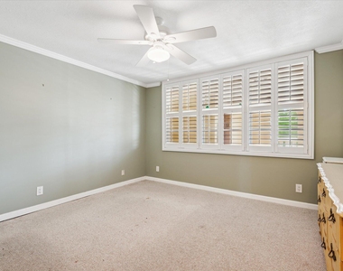 985 Se 19th Avenue - Photo Thumbnail 17