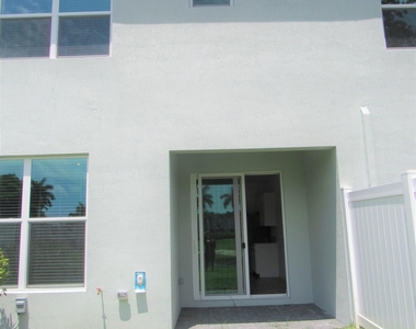 4332 Pond Lily Lane - Photo Thumbnail 21