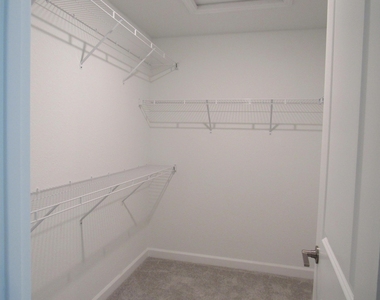 4332 Pond Lily Lane - Photo Thumbnail 12