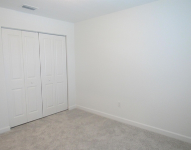 4332 Pond Lily Lane - Photo Thumbnail 18