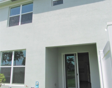 4332 Pond Lily Lane - Photo Thumbnail 25