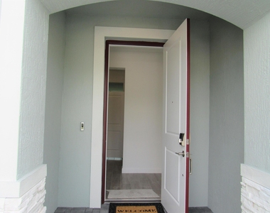 4332 Pond Lily Lane - Photo Thumbnail 31
