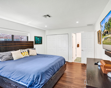 1520 Ne 53rd Street - Photo Thumbnail 33