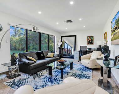 1520 Ne 53rd Street - Photo Thumbnail 30