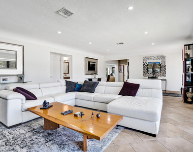 1520 Ne 53rd Street - Photo Thumbnail 13