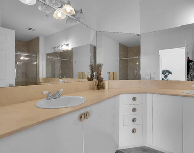 806 E Windward Way - Photo Thumbnail 14
