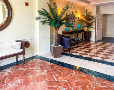 806 E Windward Way - Photo Thumbnail 24